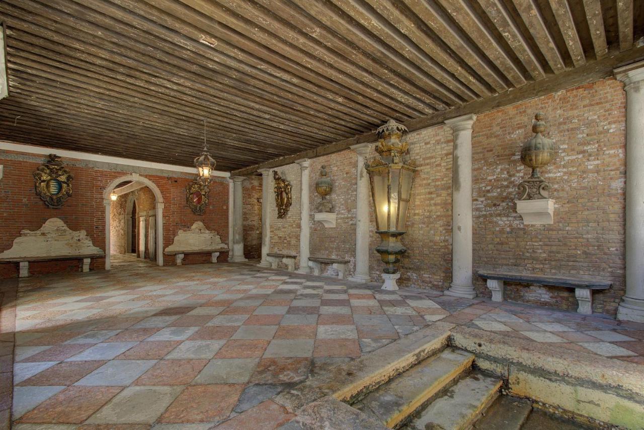 Doge Stair, Gorgeous - Bbc Venice Grand 2024 Tour Recorded Here! Exterior foto